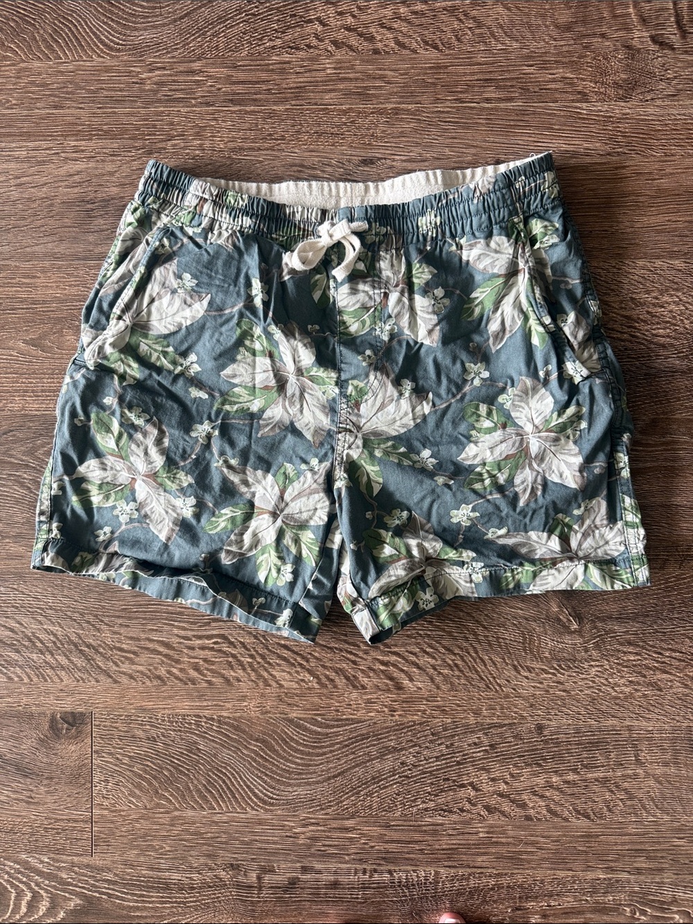 Men's Floral Shorts in Blue with White Drawstring
